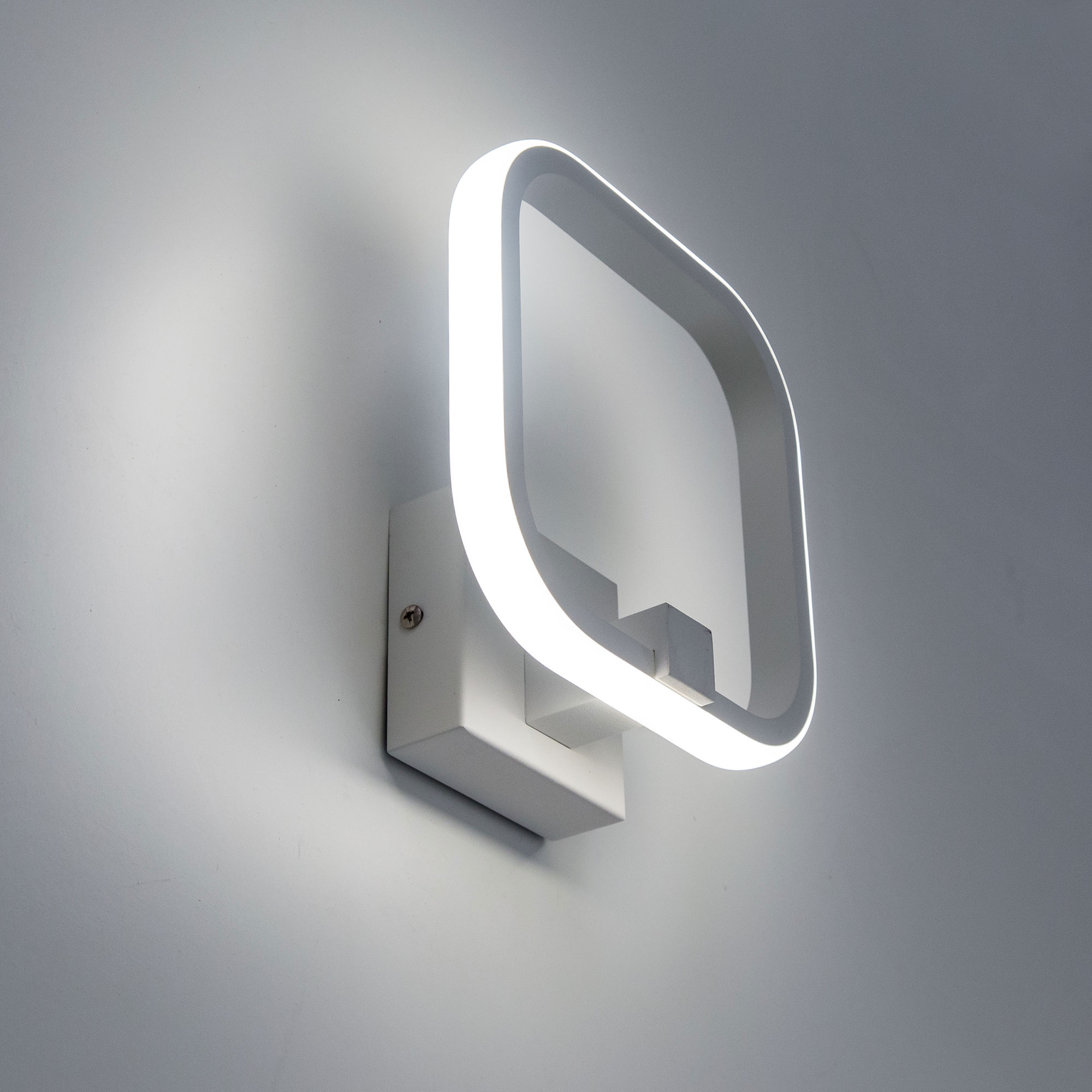 бра с пультом дистанционного управления настенные. 01. 201. лампа modern led round. светильник светодиодный настенный с пультом управления.